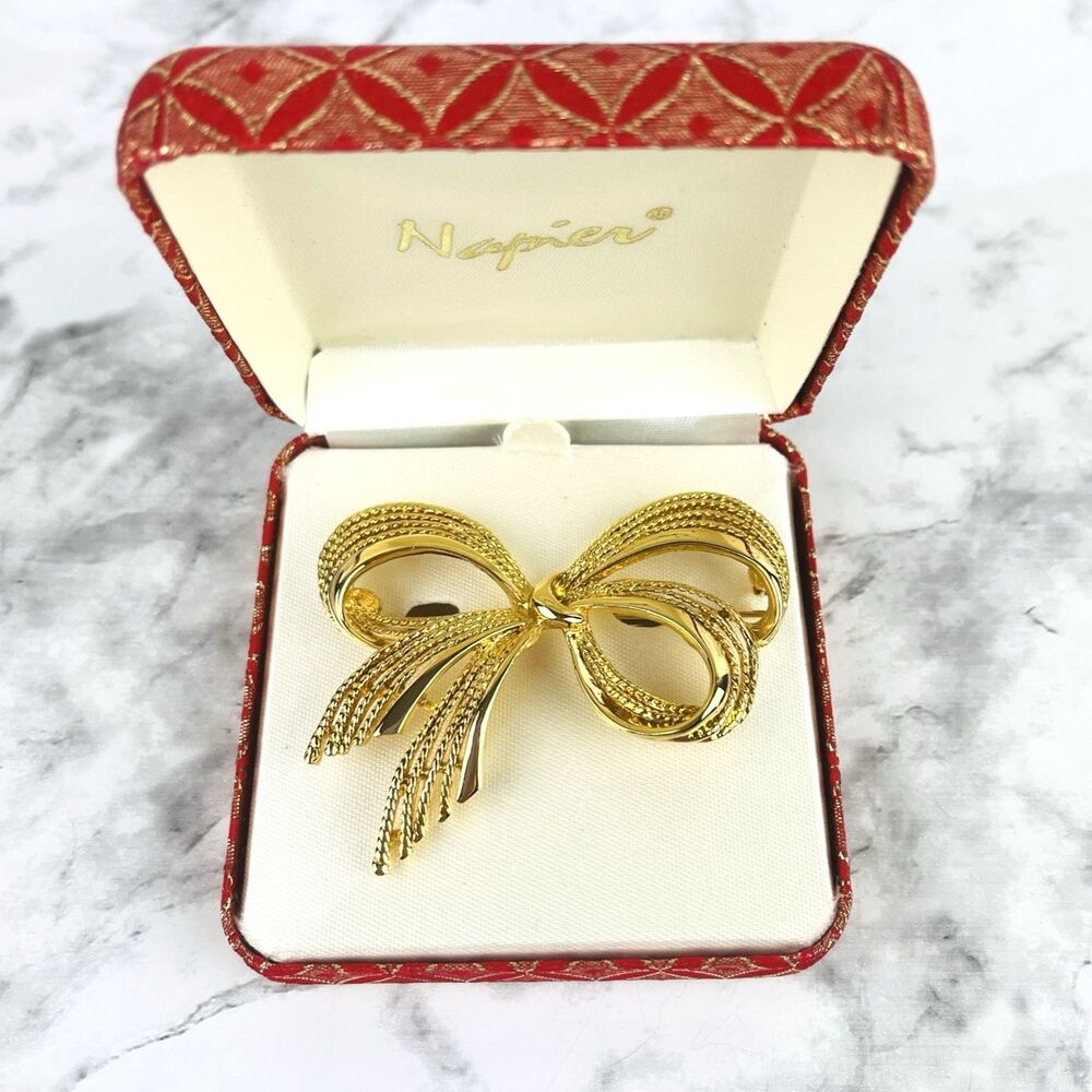 Vintage Napier Classic Ribbon Bow Brooch Pin Gold Tone with original Box